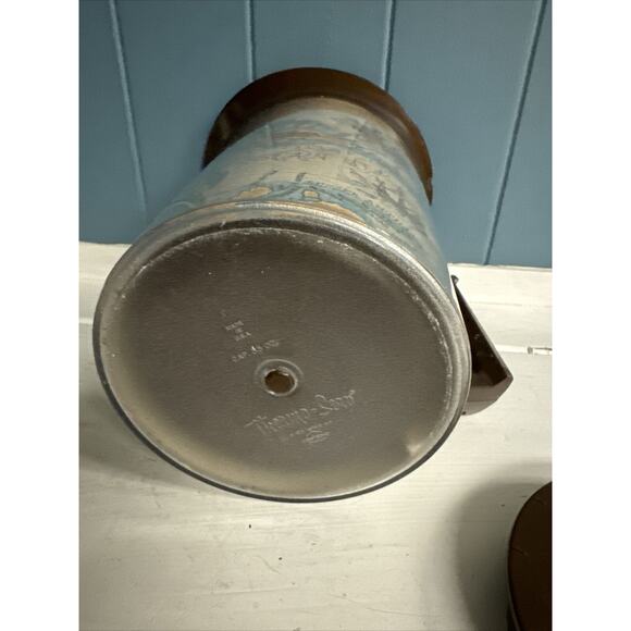 Thermo Serv Vintage Insulated Pitcher W/ Lid 55 oz. Dart Industries 1976 Vintage - Picture 6 of 8